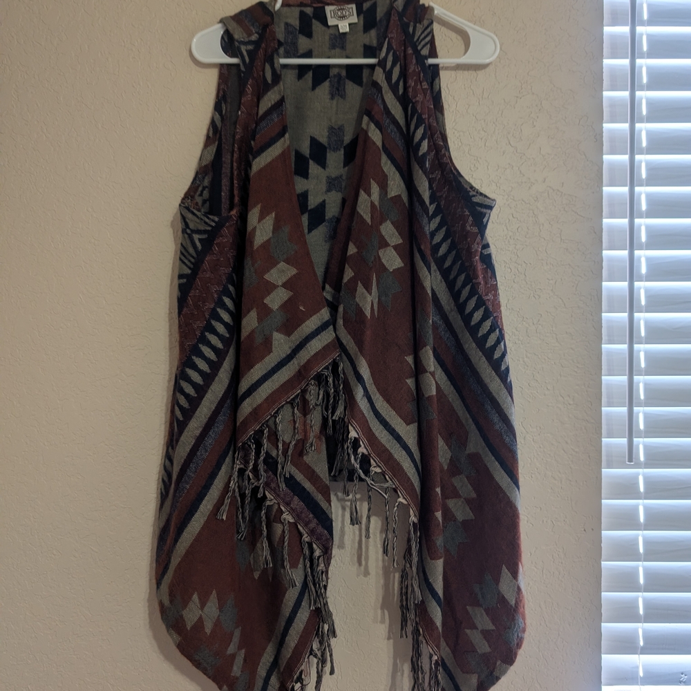 Tribal Patterned Fringe Vest